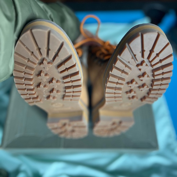 Timberland Courmayeur Valley 6-Inch Faux Fur Lined Waterproof womens Boot - Picture 8 of 12